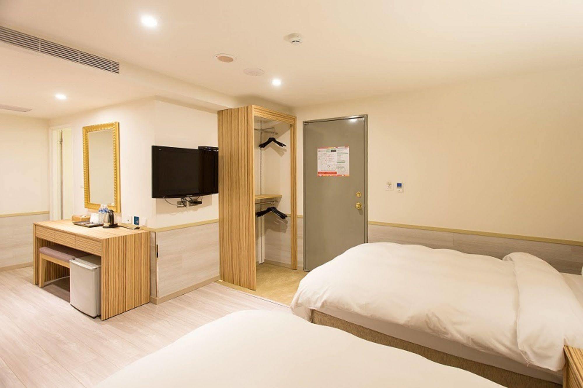 Rainbow Hotel Taipeh Exterior foto